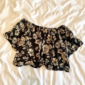Off shoulder crop top